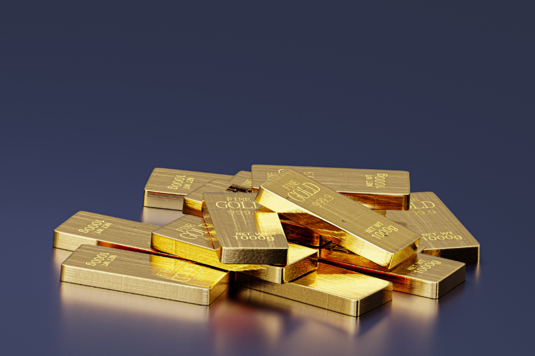 Plemenite kovine kot dolgoročna zaščita: kako jih vključiti v svoj finančni načrt?