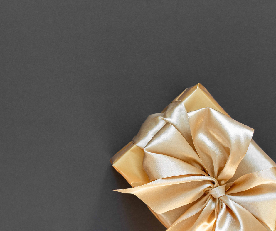 Darilo, ki ne izgubi vrednosti, in zakaj je zlati kovanec boljši od ure ali parfuma